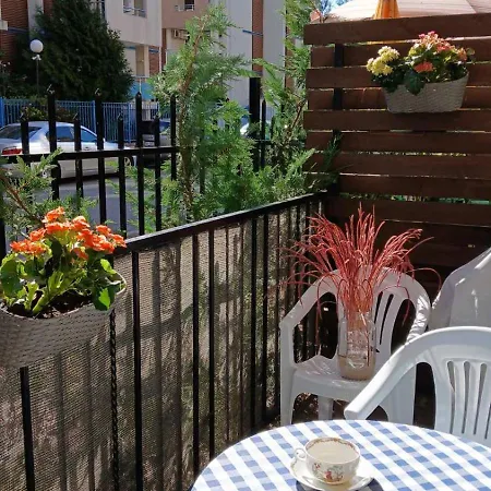 Sunny Apartment Slantschew brjag