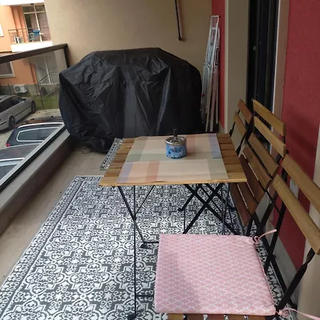 Sunny Apartment