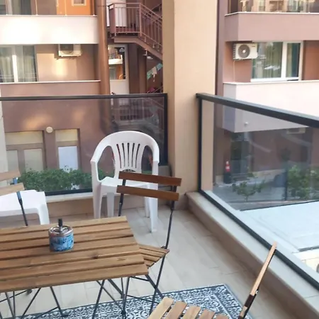 Sunny Apartment